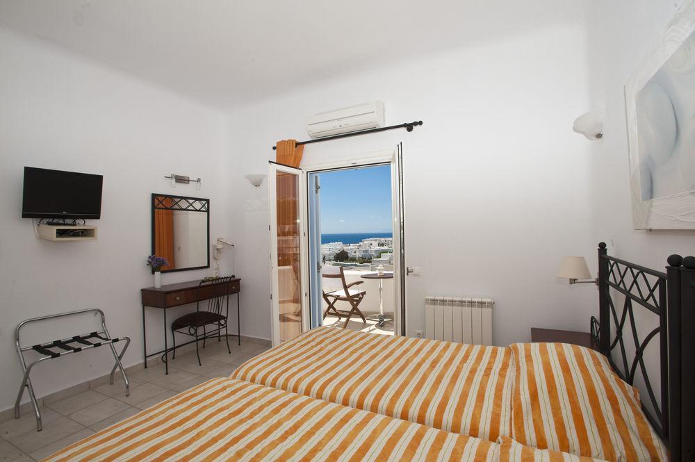 Nireas Platys Gialos (Mykonos)