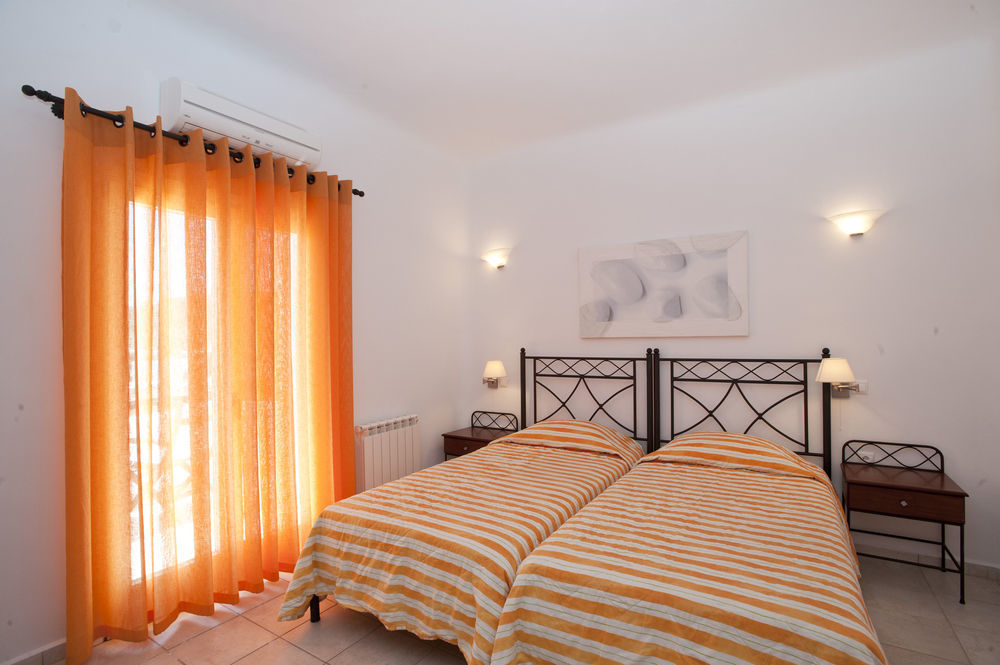 Nireas Apartment *