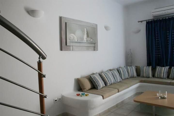 Apartment Nireas *